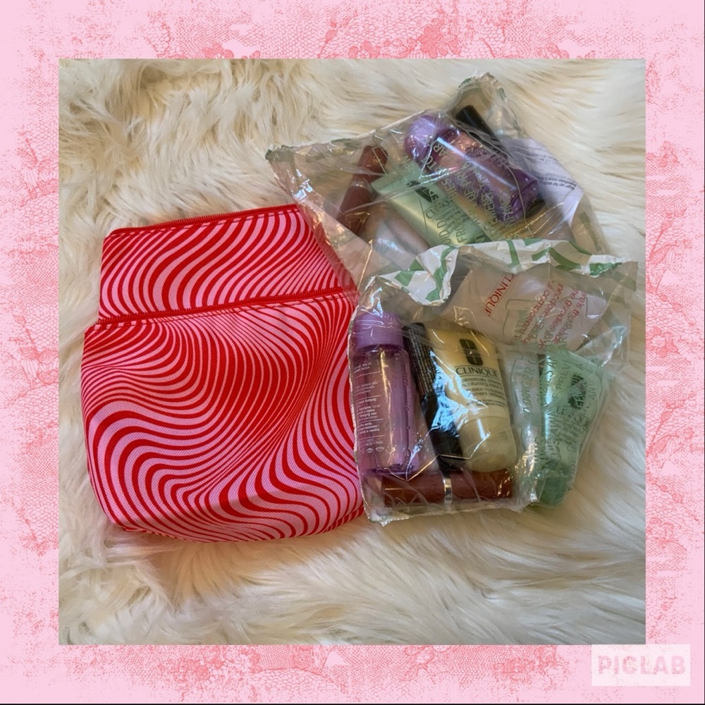 Clinique 5 Piece Set with Bag - New x2